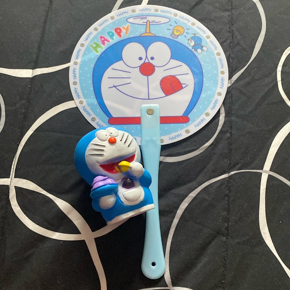 Doraemon Fan & Squeaky Squish Toy